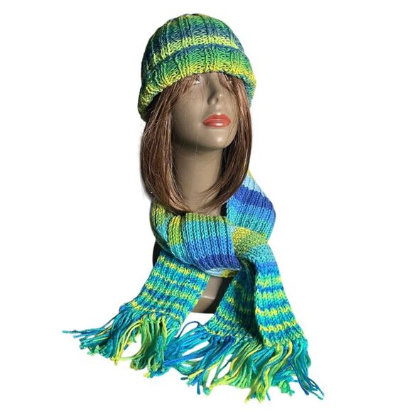 HANDMADE Knit Scarf & Beanie Hat Set Multicolor Blue Green Yellow Fringe - Picture 1 of 7